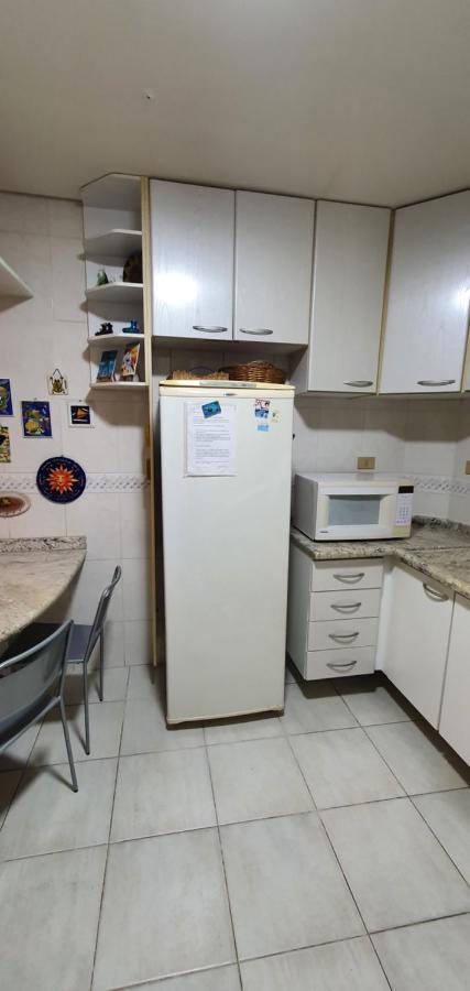 Cobertura Triplex Na Praia Da Enseada Гуаружа Екстериор снимка