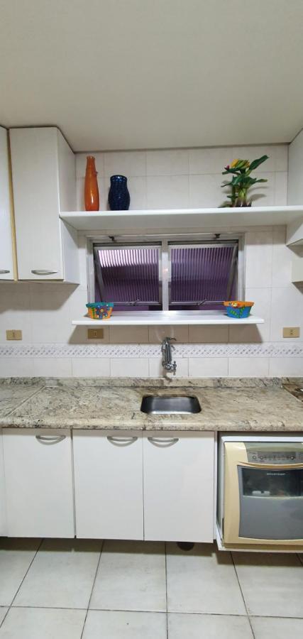 Cobertura Triplex Na Praia Da Enseada Гуаружа Екстериор снимка